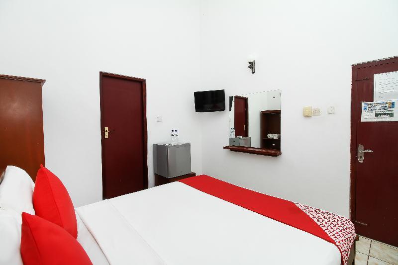 Oyo 347 Hotel Empryean Katunayaka Eksteriør billede